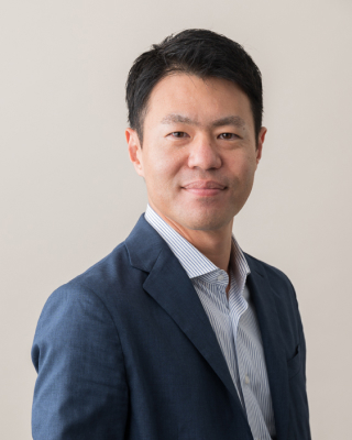 山口慎太郎