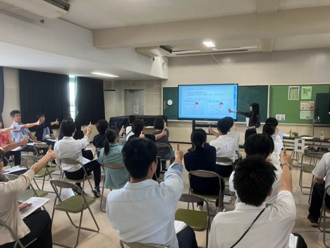 メガネスーパー「子どものためのアイケアセミナー」～狭山市立南小学校～